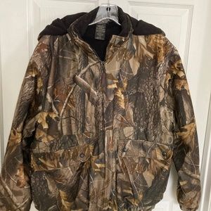 Men's Large Realtree Hardwoods Winchester Camouflage Jacket Fleece Lined